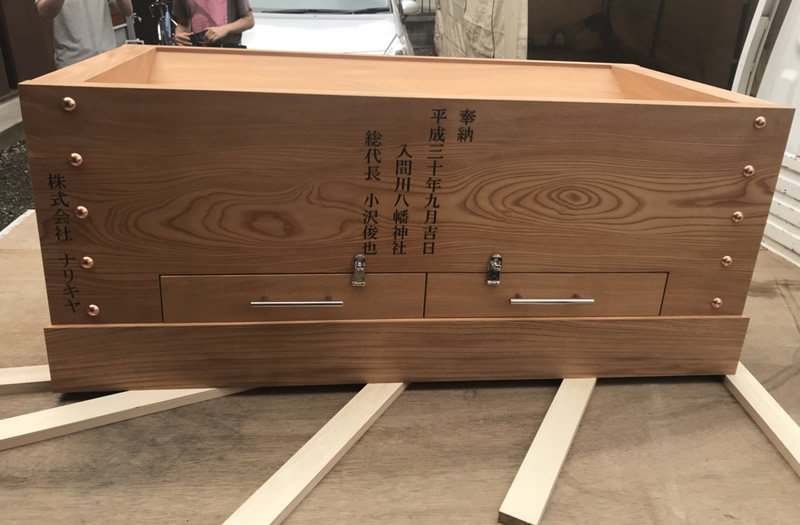 神社賽銭箱4